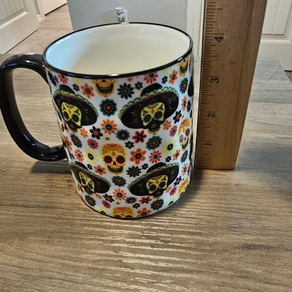 10 Strawberry Street Sugar Skull Day of the Dead Bella Coffee Mug Ceramic 14oz - Picture 8 of 8